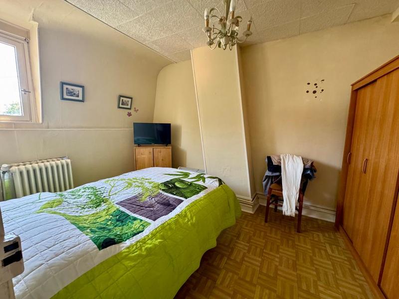 Maison - 102 m² - 4 pièces