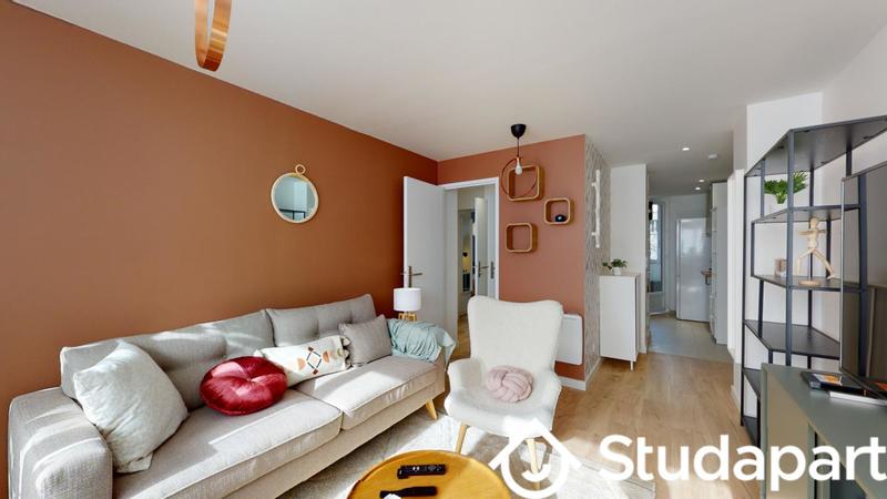 Chambre - 11 m² - 1 pièce