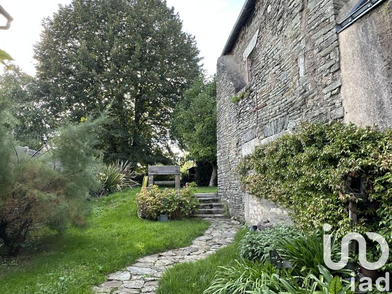 Maison - 152 m² - 8 pièces