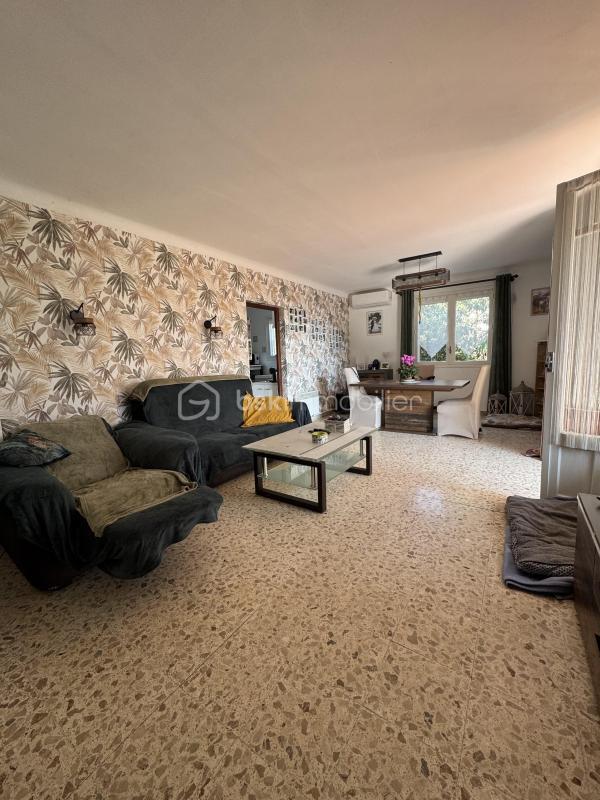 Maison traditionnelle - 87 m² - 5 pièces