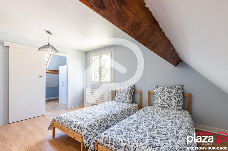 Maison - 188 m² - 9 pièces