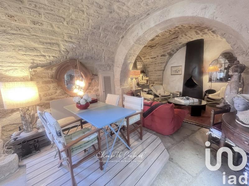 Maison - 200 m² - 8 pièces