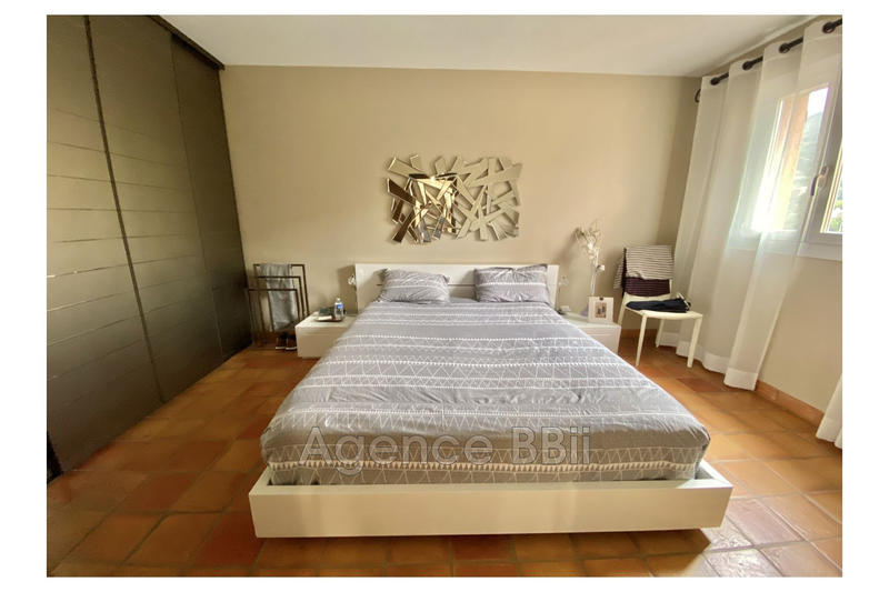 Maison - 194 m² - 4 pièces