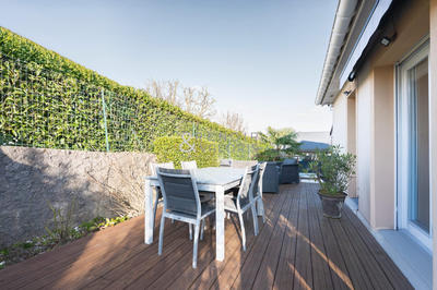 Maison - 182 m² - 7 pièces