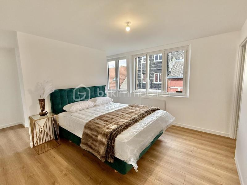 Maison - 165 m² - 6 pièces