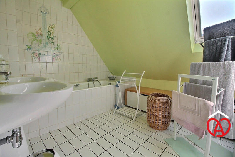 Maison - 165 m² - 6 pièces