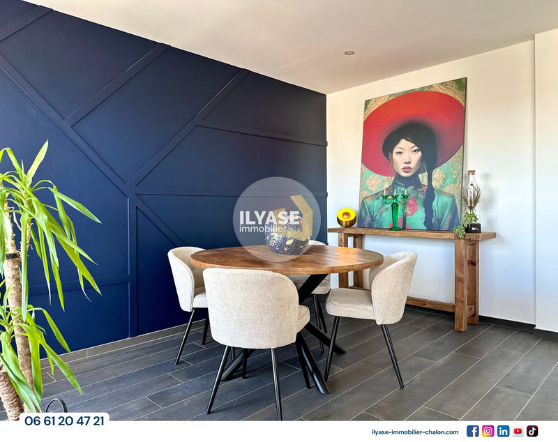 Appartement - 95 m² - 4 pièces