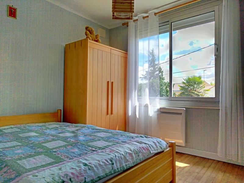 Maison - 222 m² - 8 pièces