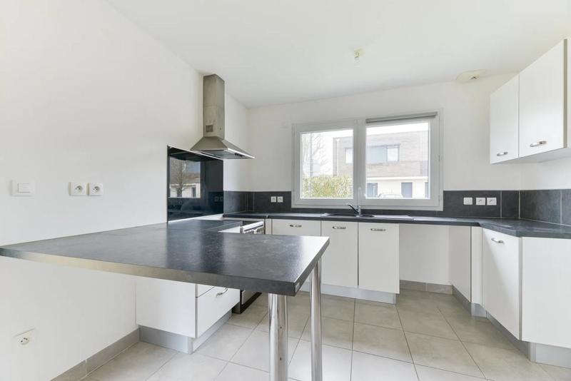 Maison - 82 m² - 4 pièces