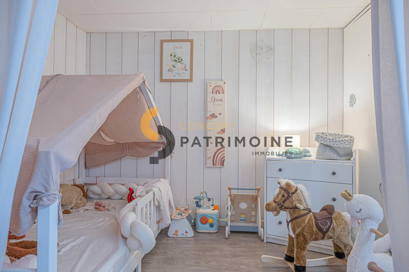 Maison - 173 m² - 6 pièces