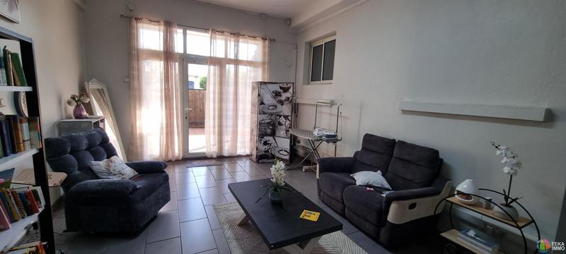 Villa - 255 m² - 6 pièces