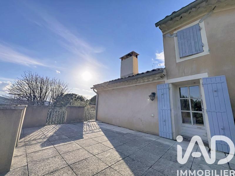 Maison - 97 m² - 7 pièces