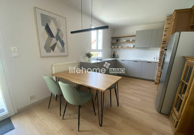 Maison - 160 m² - 6 pièces