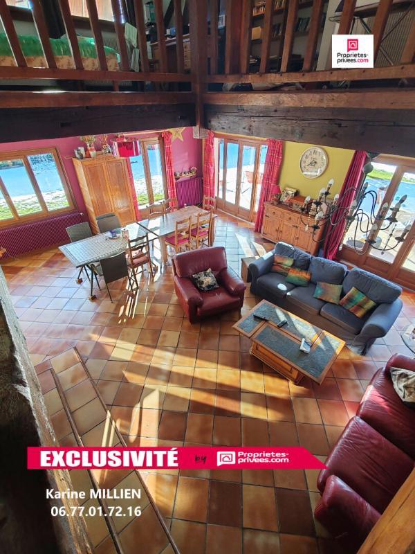 Maison - 240 m² - 7 pièces