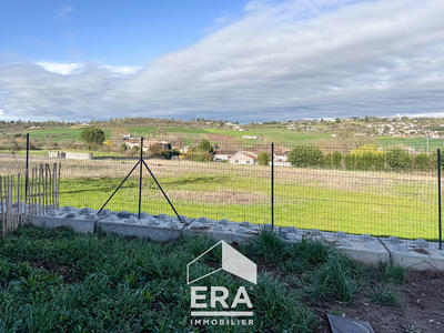 Maison - 94 m² - 4 pièces