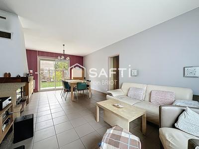 Maison - 100 m² - 6 pièces