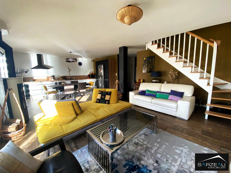 Maison - 107 m² - 5 pièces