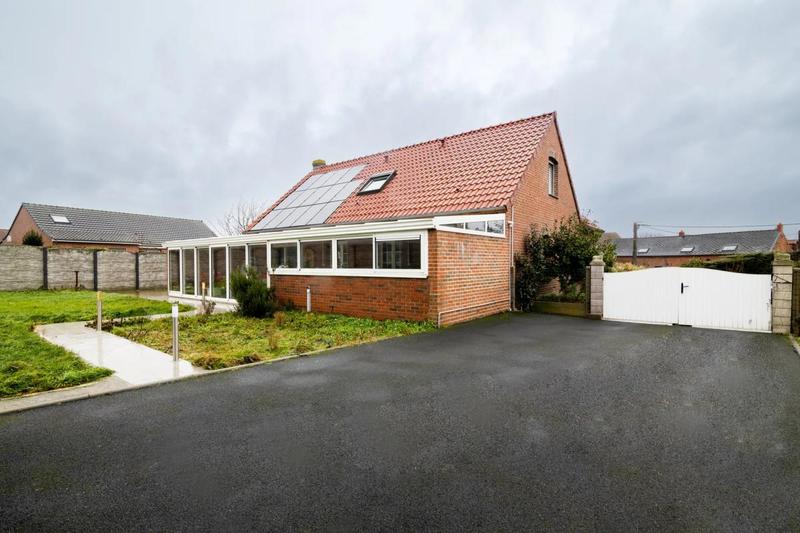 Maison d'architecte - 132 m² - 9 pièces