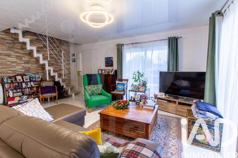 Maison - 105 m² - 5 pièces