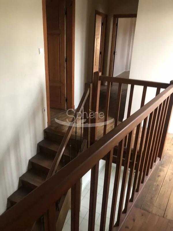 Maison de village - 175 m² - 11 pièces