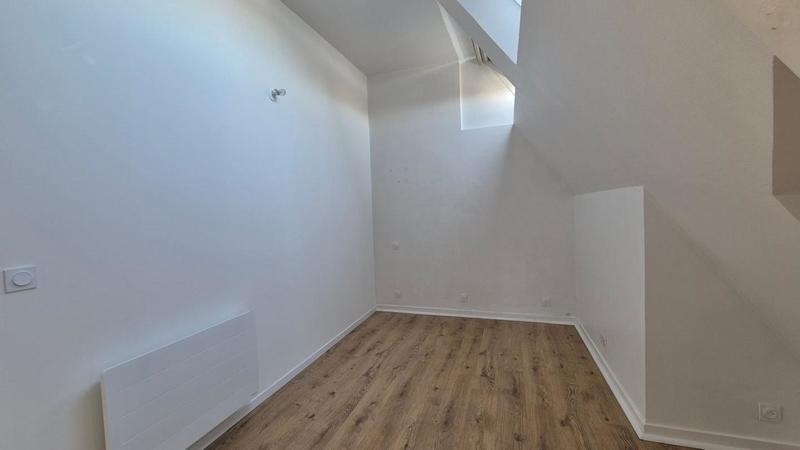 Maison - 104 m² - 4 pièces