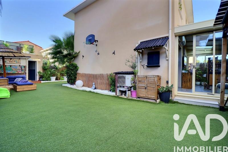 Maison - 99 m² - 4 pièces