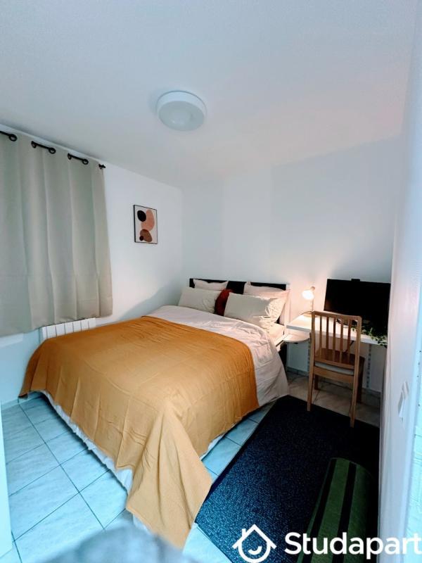 Chambre - 12 m² - 1 pièce