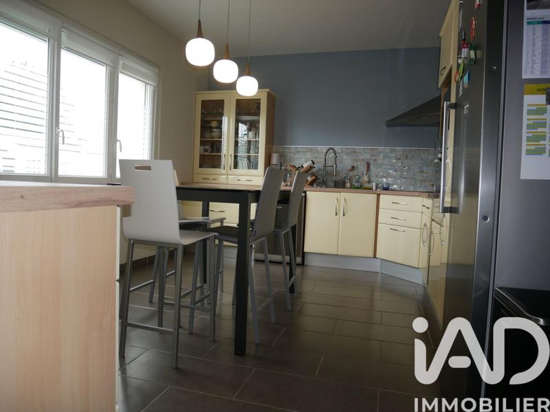 Maison - 162 m² - 6 pièces