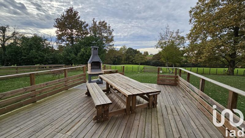 Maison de village - 385 m² - 14 pièces