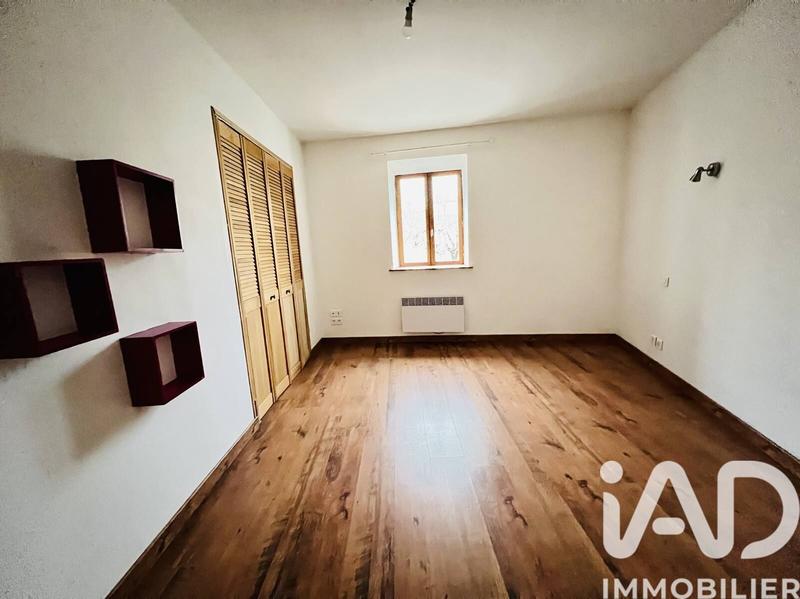 Maison de village - 87 m² - 5 pièces