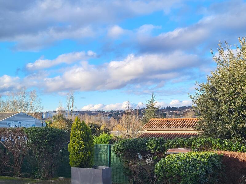 Maison de ville - 90 m² - 4 pièces