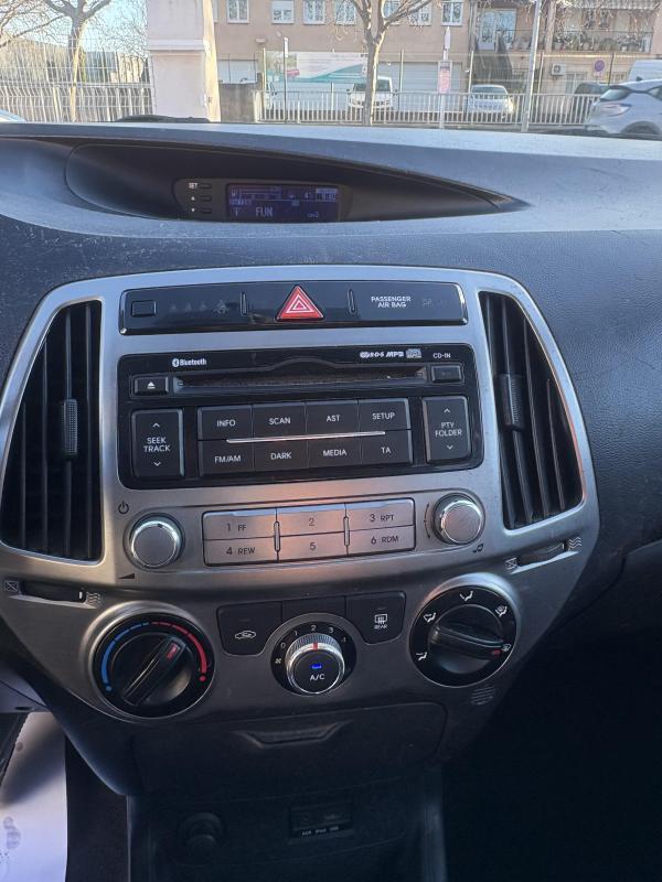 Hyundai i20 1.1 Crdi 75cv Bvm6