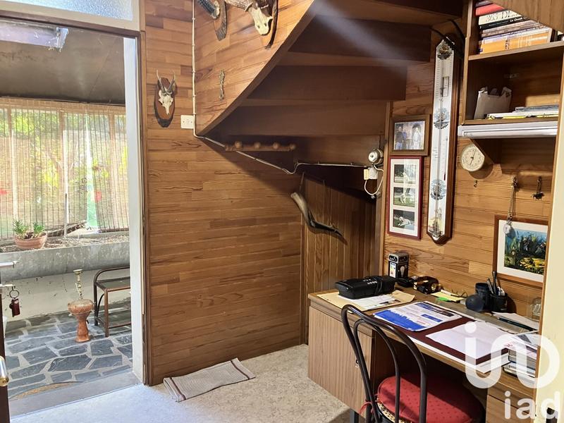 Maison - 99 m² - 6 pièces