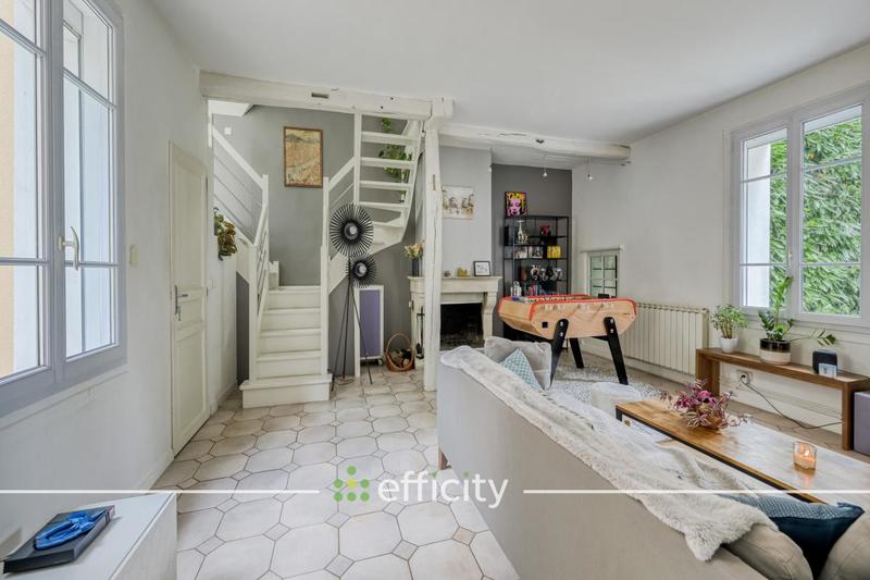 Maison - 150 m² - 6 pièces