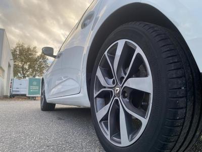 Renault Mégane IV Berline Intens Energy dCi 165 Edc