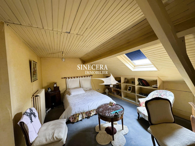 Maison - 163 m² - 7 pièces