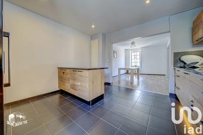 Appartement - 104 m² - 5 pièces