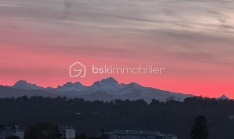 Appartement - 70 m² - 4 pièces