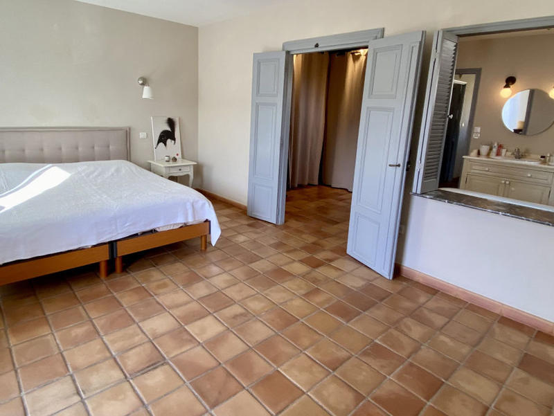 Maison - 150 m² - 4 pièces