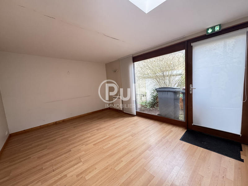 Maison - 127 m² - 9 pièces