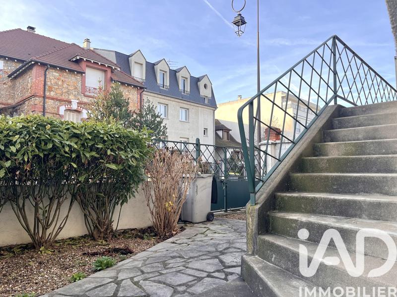 Maison - 106 m² - 5 pièces