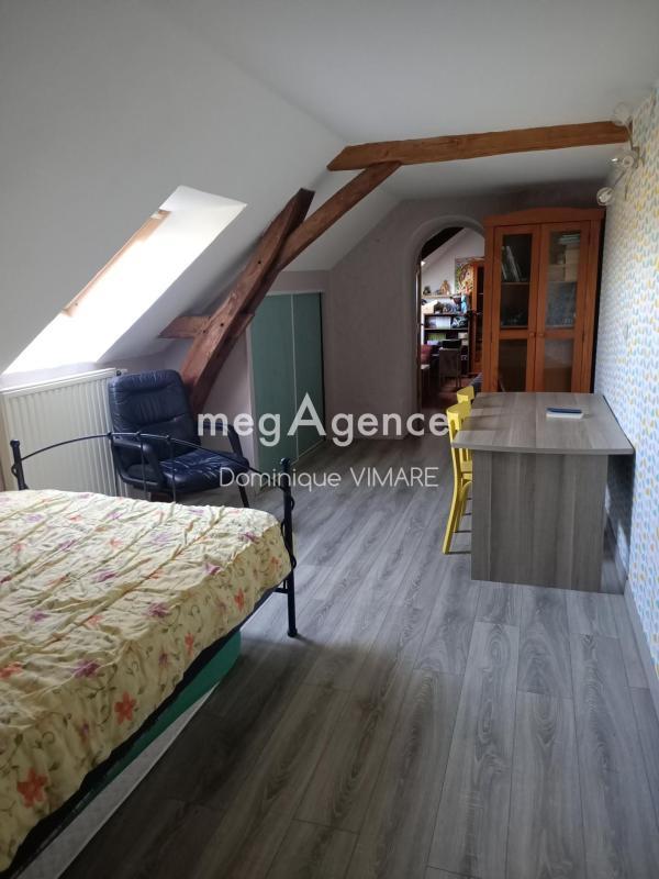 Maison - 210 m² - 8 pièces