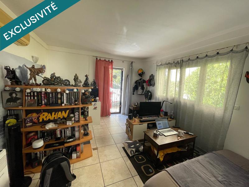 Maison - 180 m² - 9 pièces