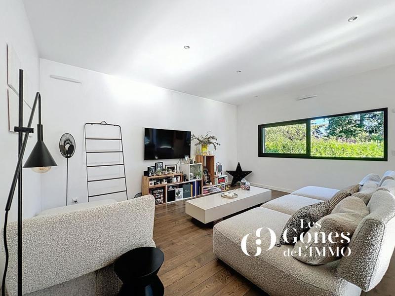 Villa - 165 m² - 6 pièces