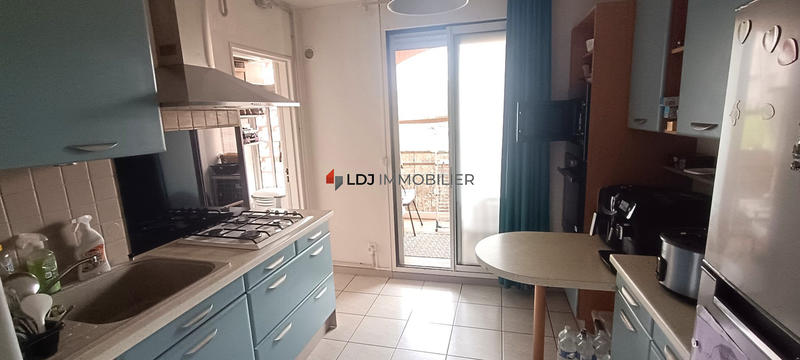 Appartement - 77 m² - 3 pièces
