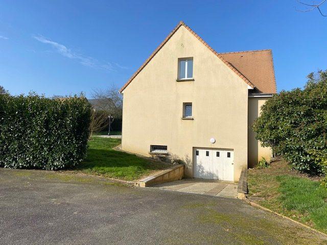 Maison - 150 m² - 5 pièces