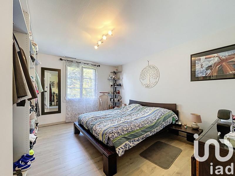 Maison - 180 m² - 7 pièces