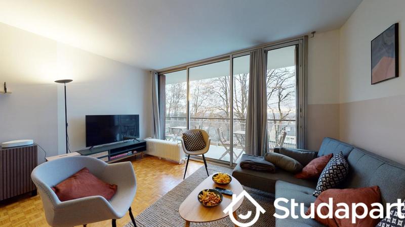 Chambre - 10 m² - 1 pièce