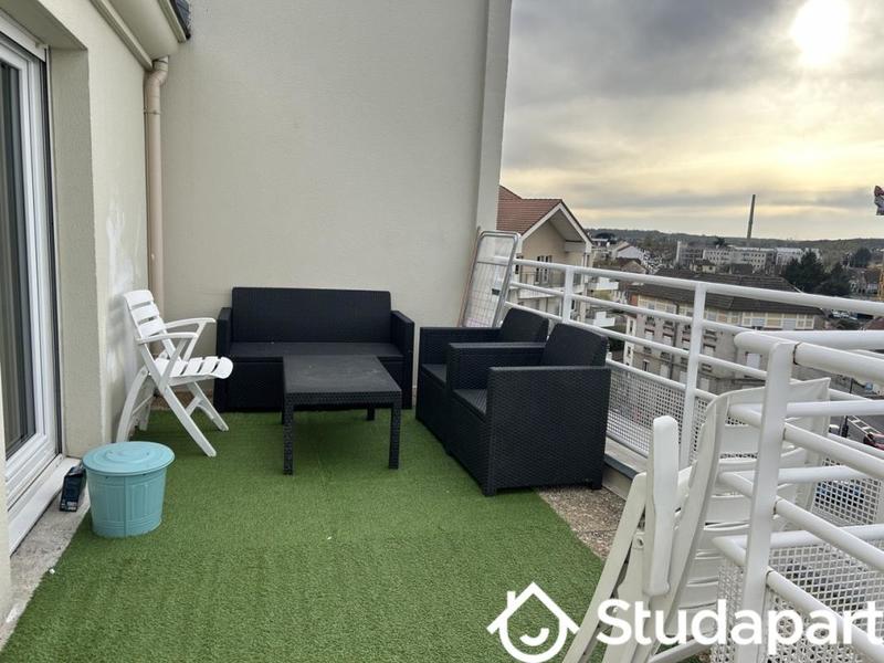 Chambre - 12 m² - 1 pièce