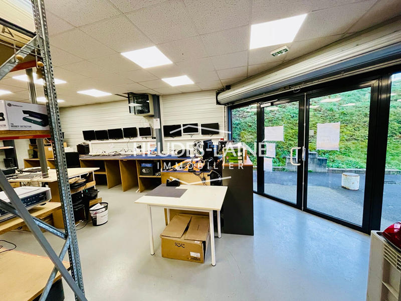 Local commercial - 360 m² - 3 pièces